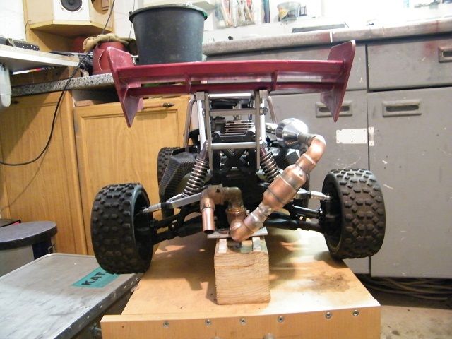 Eigenbau Silencer und Spoilerhalterung