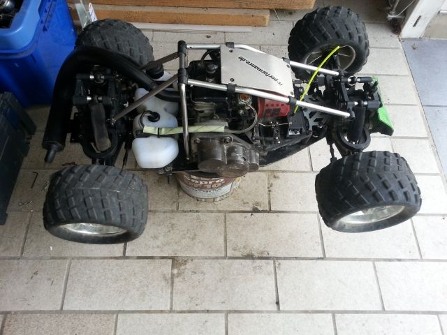 Die ersten Bilder vom CF2 4WD